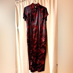 Elegant Red Floral Satin Asian Mandarin Collar Cheongsam Dress